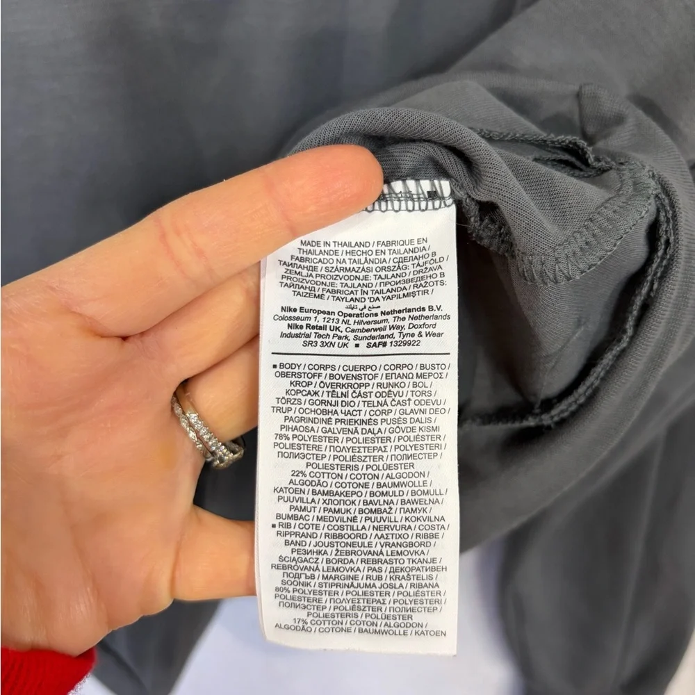 Nike Paris Saint Germain Hoodie Travel - Dark Grey/Black/Siren Red Women Medium